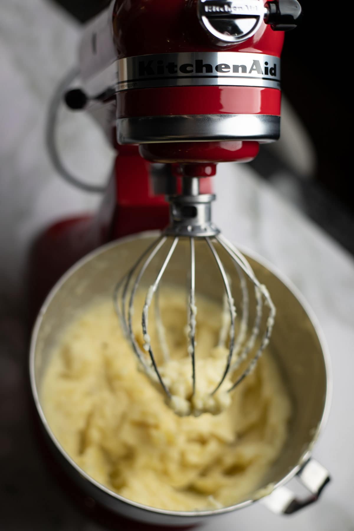 How To Make KitchenAid Mashed Potatoes {Easy Stand Mixer Recipe}